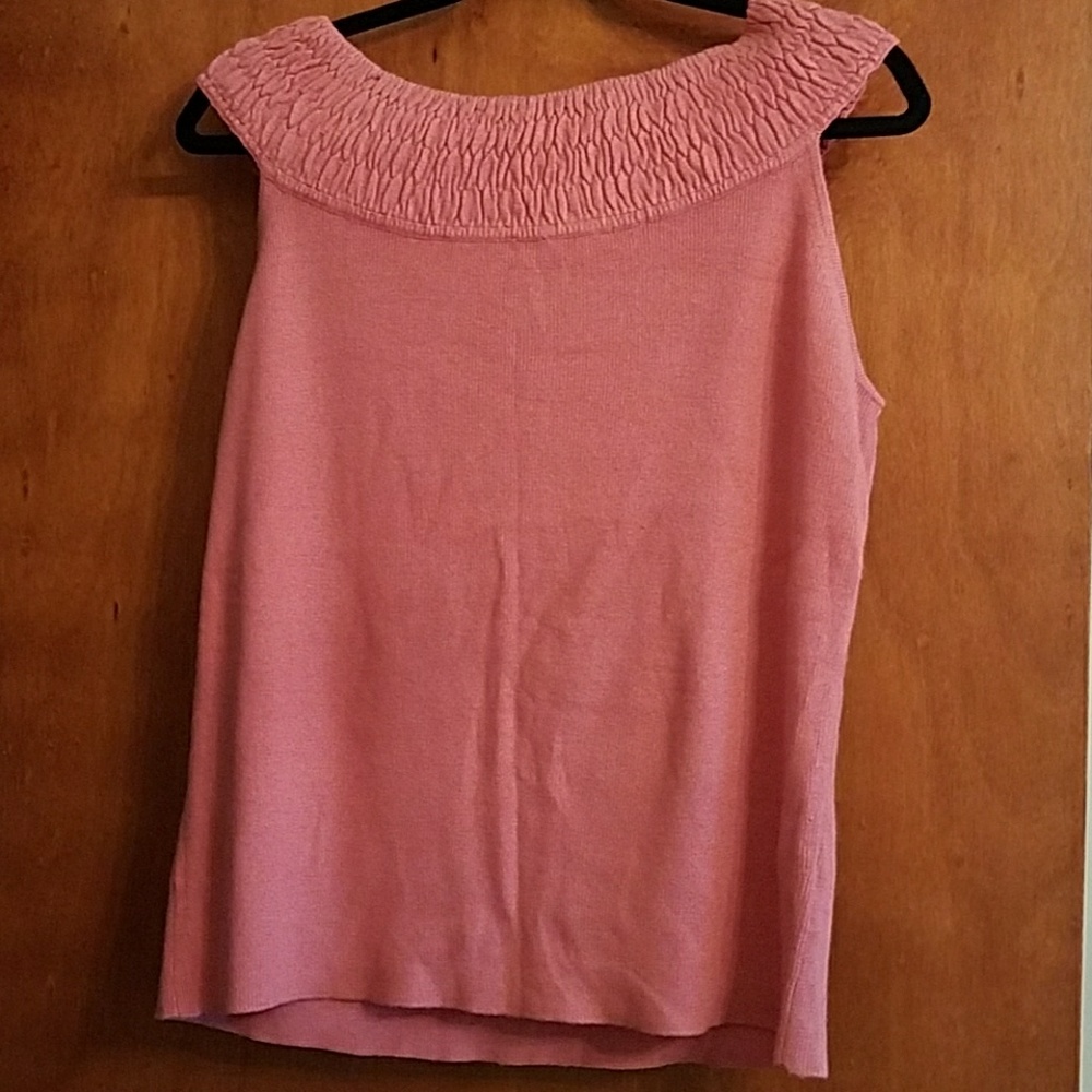NWOT byDana Buchman top